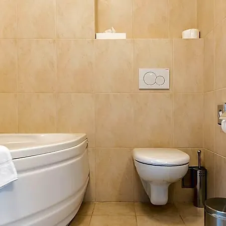 Polana Hotel 3*